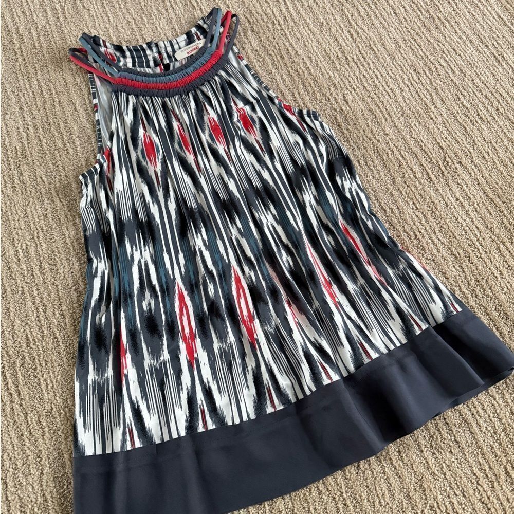 BCBGMaxAzria RUNWAY Patterned Blouse - Picture 2 of 7